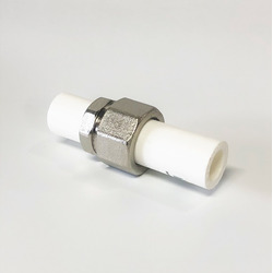 Разборное соединение PP-R белый РосТурПласт